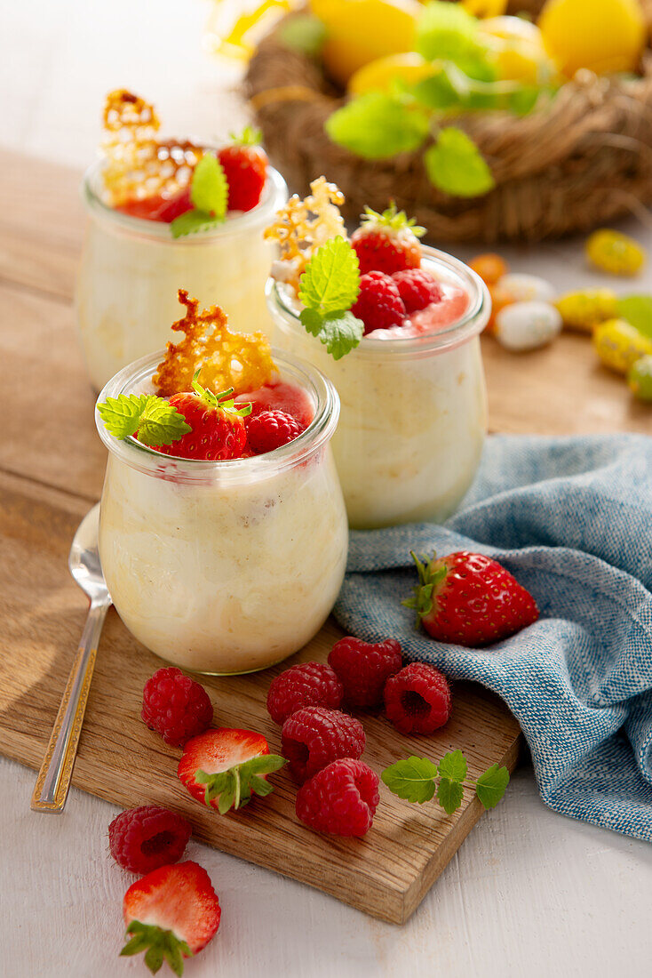 Bavarian cream with berries from the jar