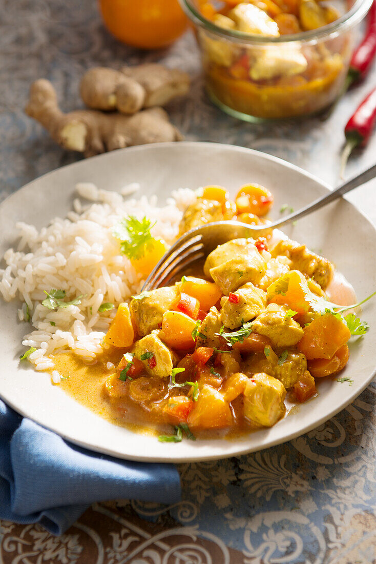 Chicken curry with mandarins