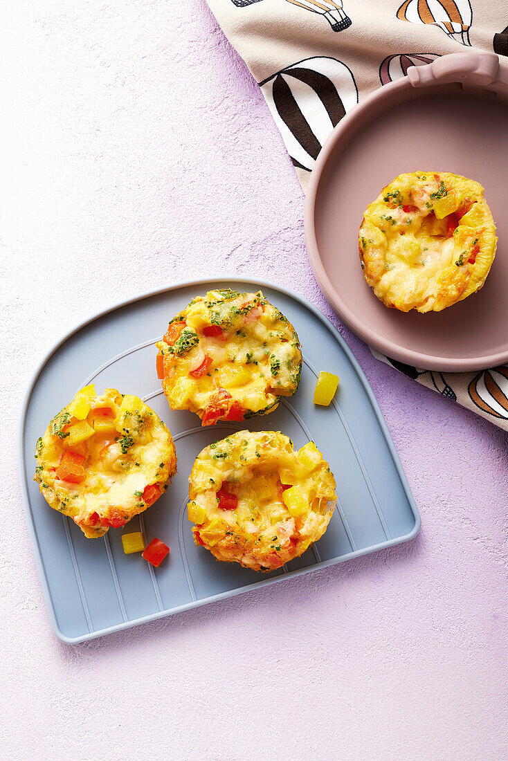 Frittata muffins with peppers