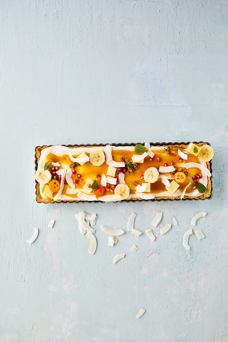 Coconut tart with fruit