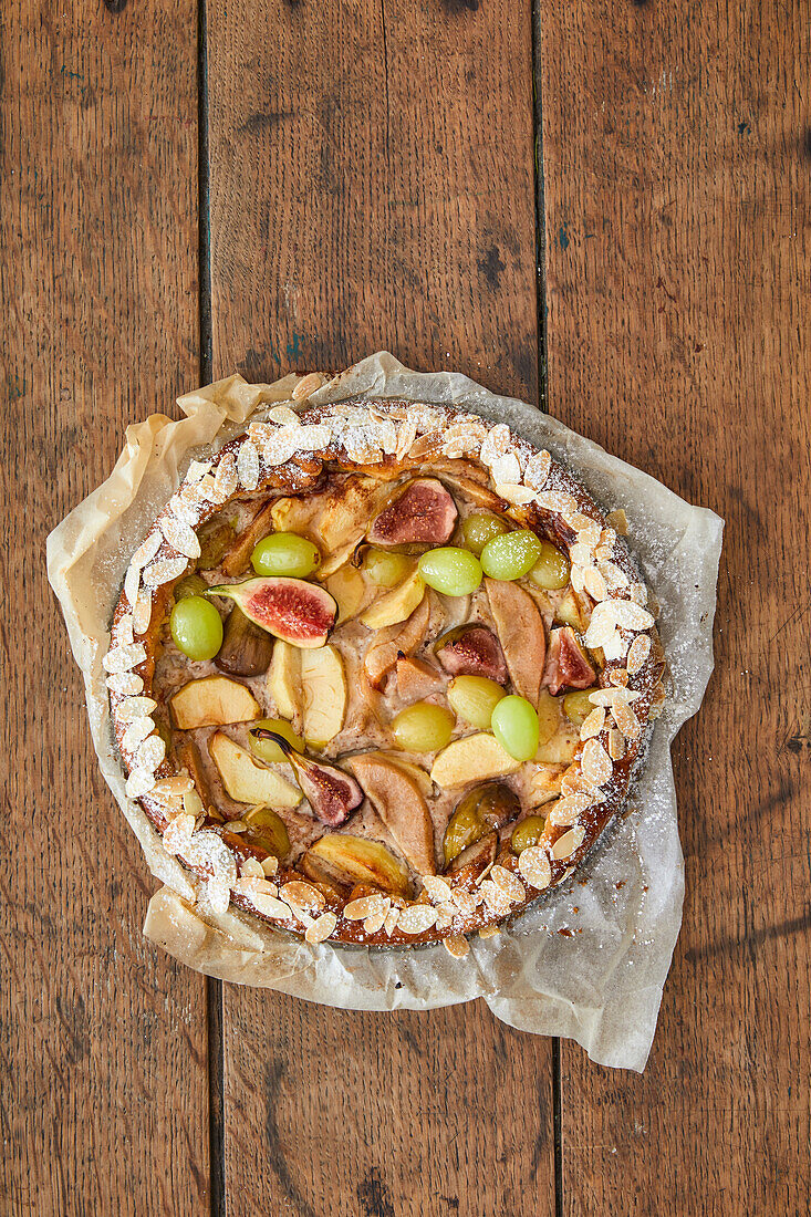 Vegan fruit and nut tart