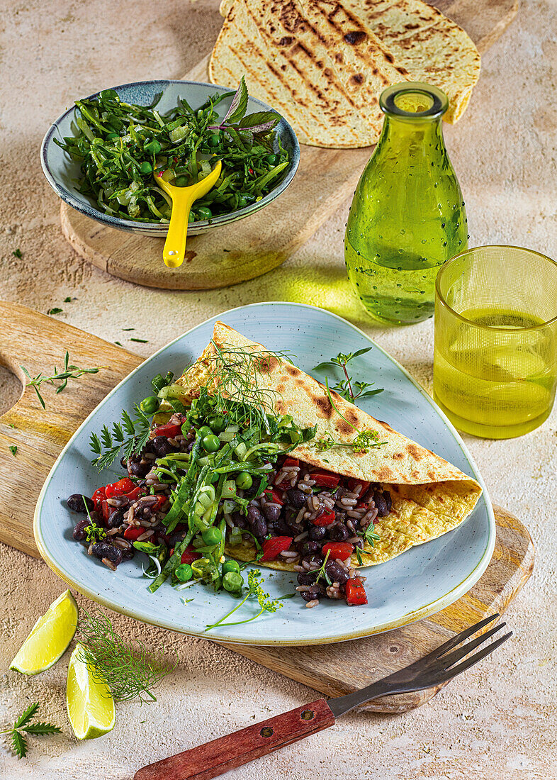 Gallo Pinto mit Gartengemüse-Salsa