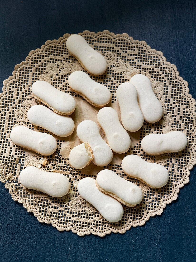 Aniseed sticks with vanilla