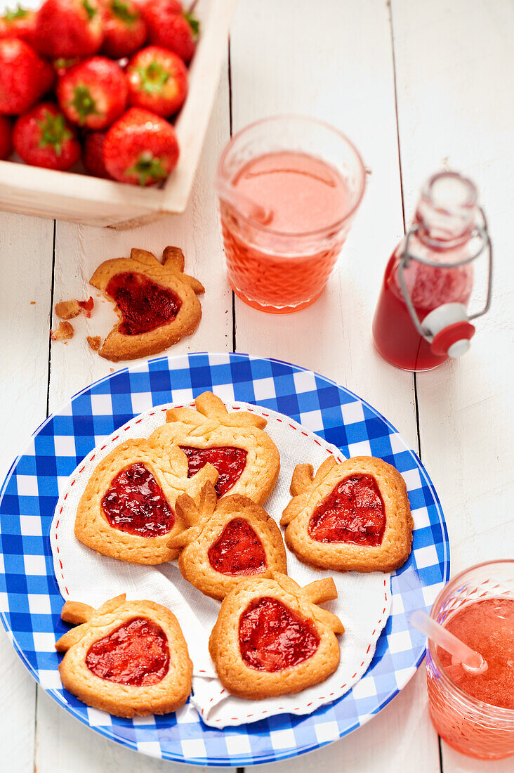 Strawberry cookies