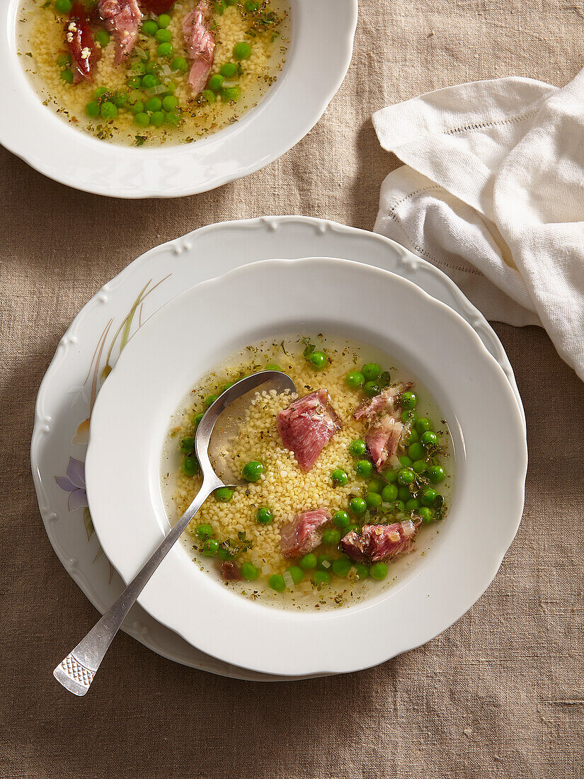 Pea soup with smoked pork and millet