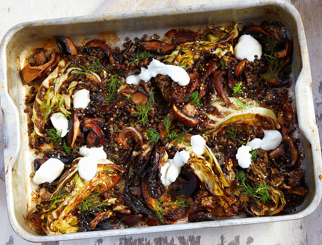 Hispi cabbage, mushrooms and fennel in soya sauce