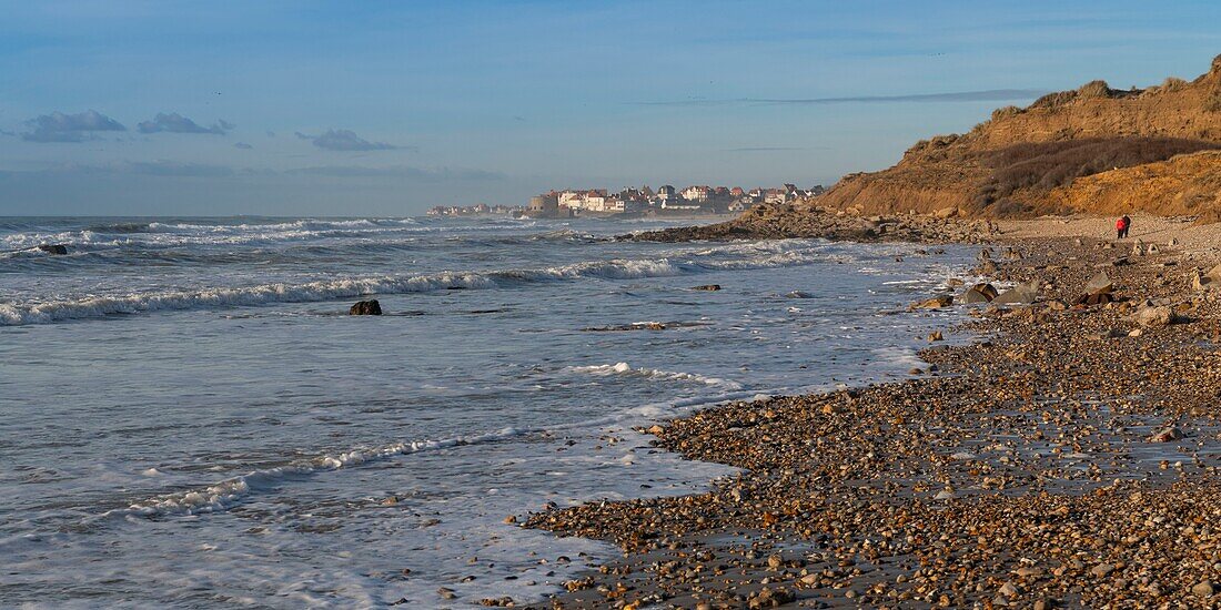 Frankreich,Pas de Calais,Opalküste,Ambleteuse,die Schlickdünen bei Ambleteuse (Opalküste),Blick auf Ambleteuse und sein Fort Vauban