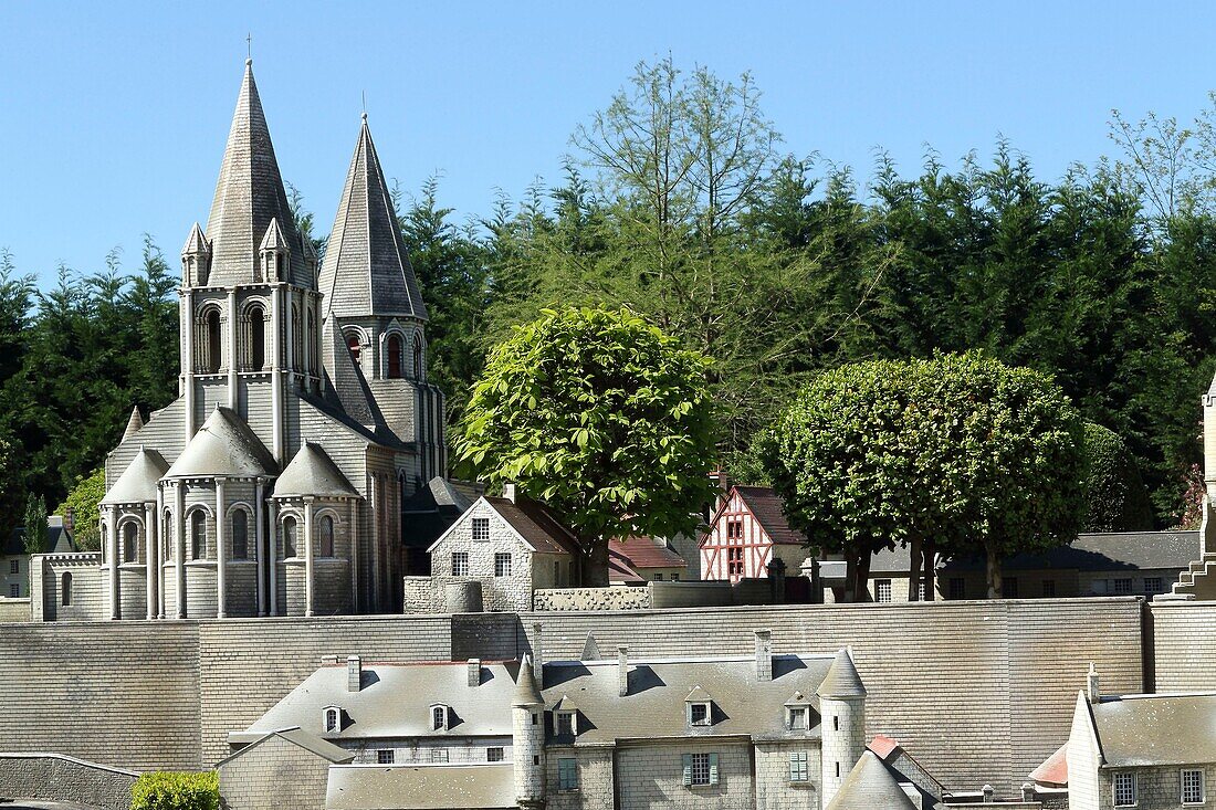 France,Indre et Loire,Loire valley listed as World Heritage by UNESCO,Amboise,Mini-Chateau Park,model of abbey and city of Loches