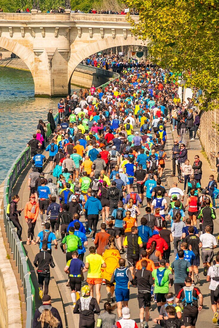 France,Paris,area listed as World heritage by UNESCO,Quai de Gesvres,Paris Marathon,14 April 2019