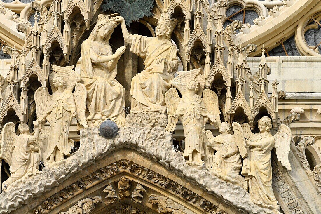 France,Marne,Reims,Notre Dame cathedral,listed as World Heritage by UNESCO,the western frontage,Coronation of the Virgin on the gable