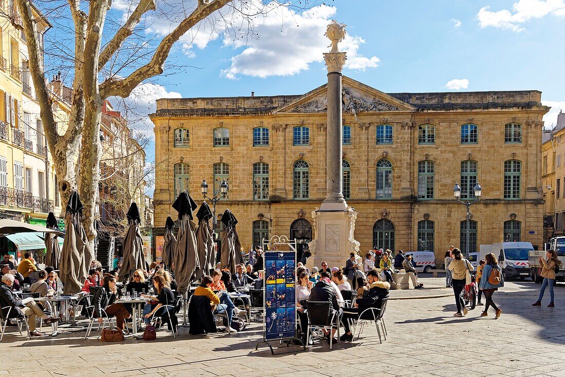 Frankreich,Bouches du Rhone,Aix en Provence,Place de l'Hotel de Ville (Rathausplatz) und Brunnen der Gerber
