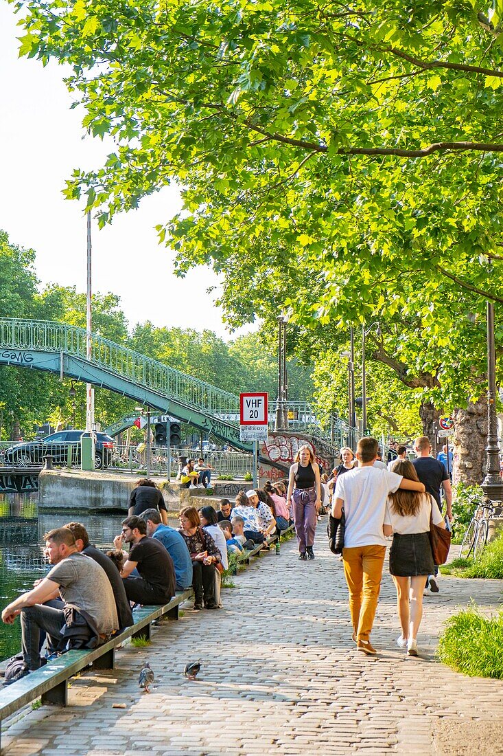 France,Paris,the Canal Saint Martin,quai de Valmy