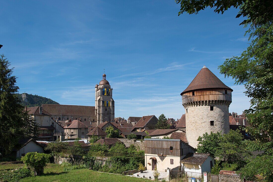 France,Jura,Poligny,the collegiale Saint Hippolyte and the tower of the Sergenterie
