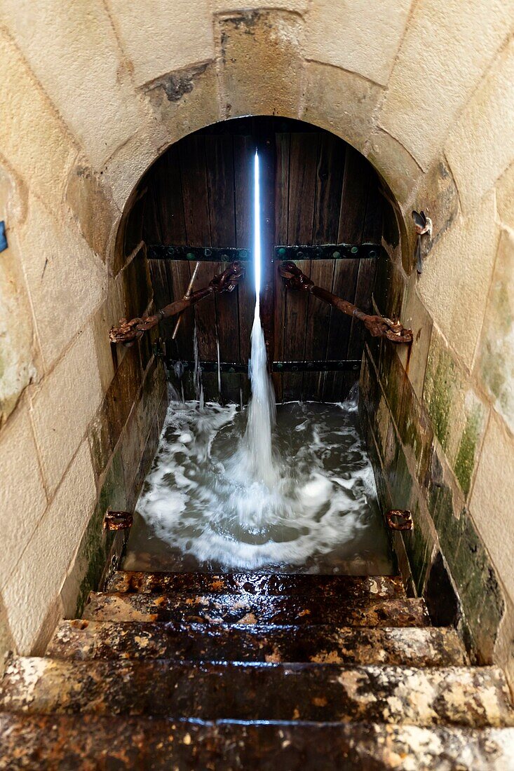 Frankreich,Gironde,Verdon sur Mer,Felsplateau von Cordouan,Leuchtturm von Cordouan,von der UNESCO zum Weltkulturerbe erklärt,Zugangstür bei Flut geschlossen