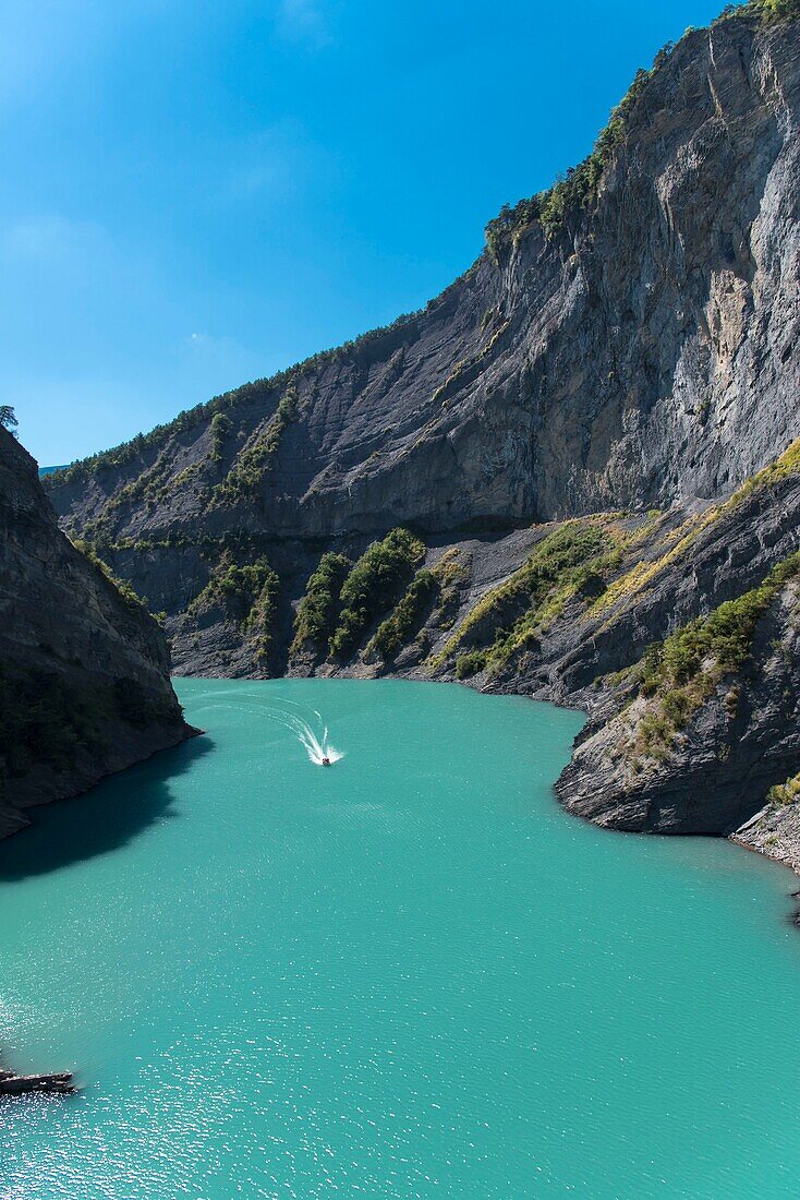 France,Isere,Trieves,Monteynard lake,place of practice of motor boating in the Ebron Gorge