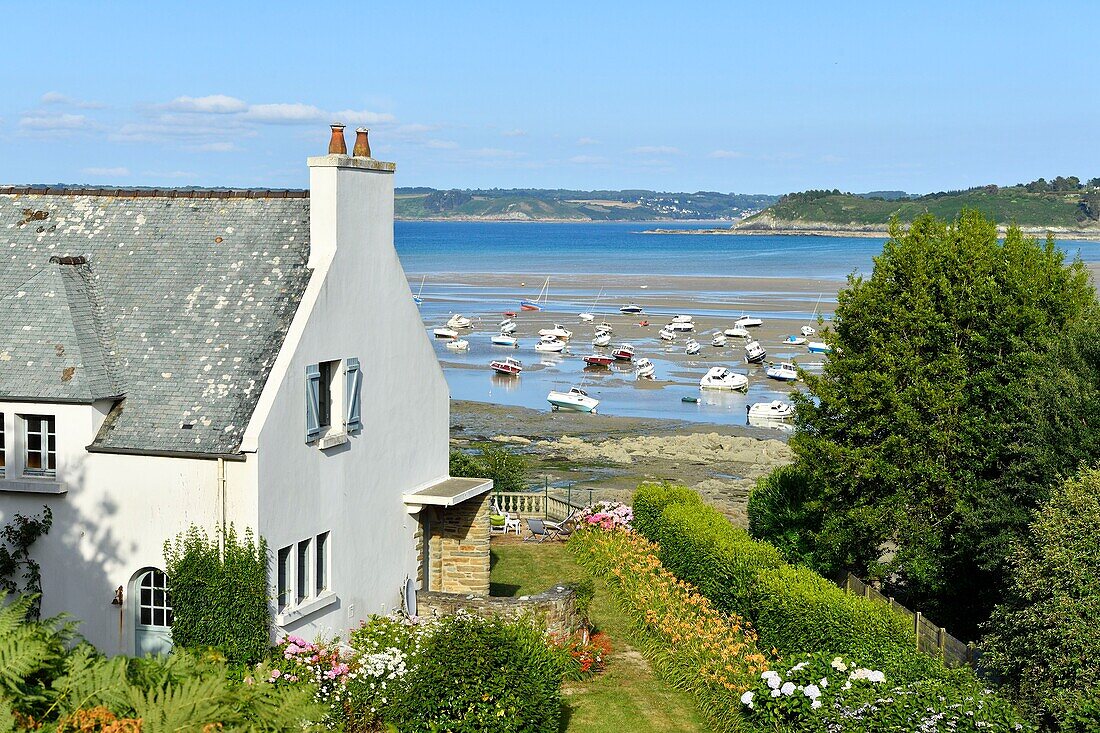 France,Finistere,Locquirec,harbour at low tide