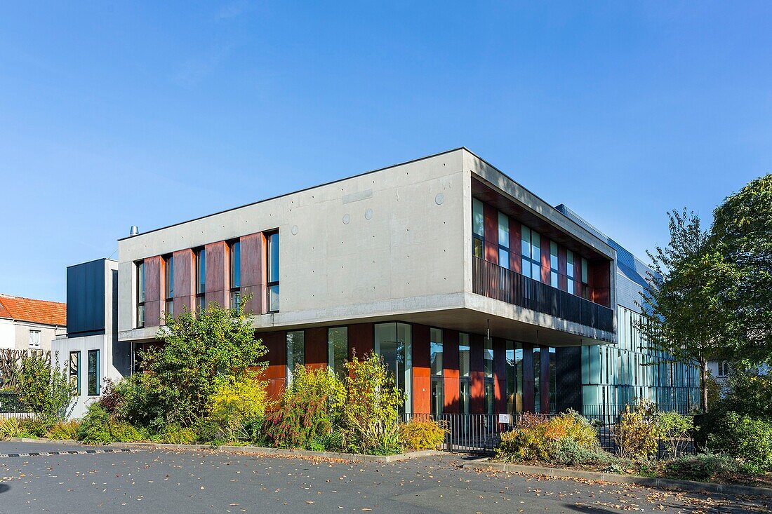 France,Seine Saint Denis,Villemomble,the media library