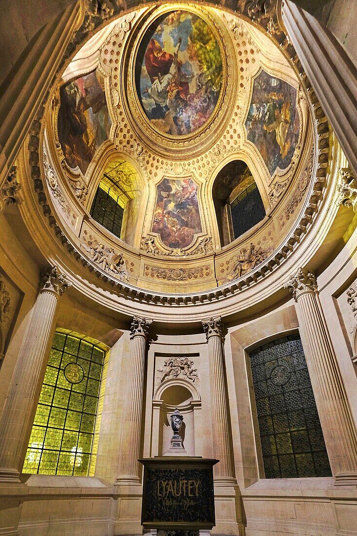 Frankreich,Paris,Welterbe der UNESCO,Kuppel von Les Invalides,Kapelle St. Gregoire,Grabmal von Hubert Lyautey