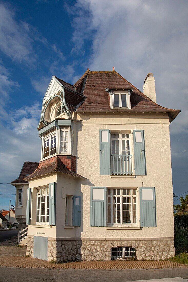 Frankreich,Pas de Calais,Wissant,Villa auf dem Platz von Gris Nez