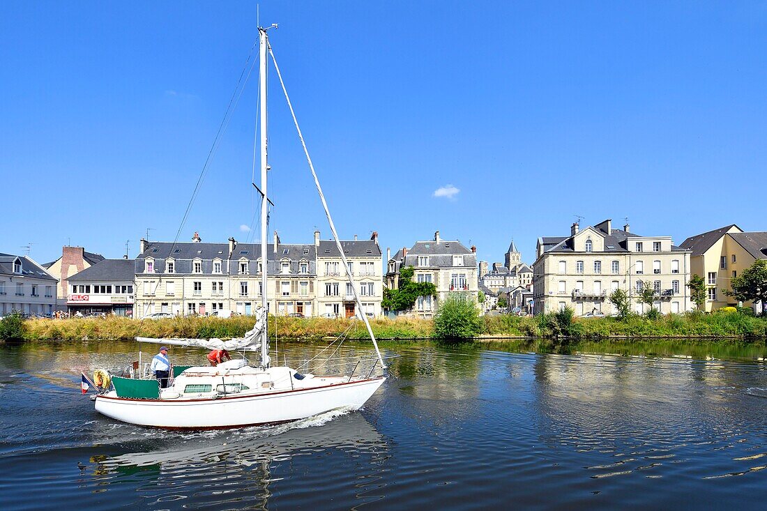 Frankreich,Calvados,Caen,Canal de Caen à la mer (Kanal von Caen zum Meer) und Abbaye aux Dames (Abtei der Frauen)