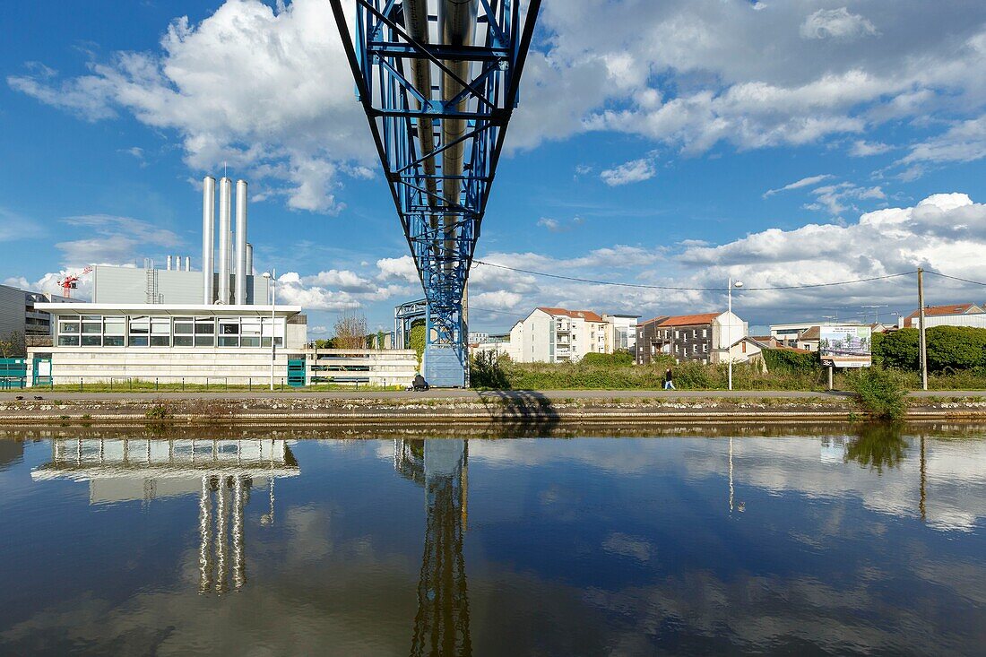 Frankreich,Meurthe et Moselle,Nancy,Wohnhäuser und Häuser im Viertel Rives de Meurthe entlang des Meurthe-Kanals