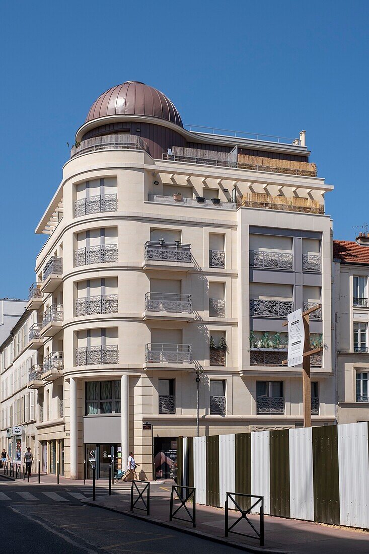 France,Hauts de Seine,Levallois Perret,Aristide Briand street,modern building