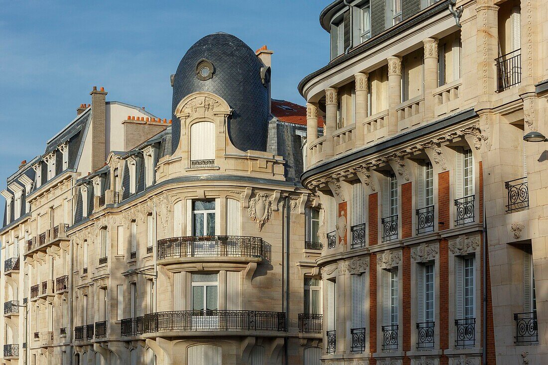 France,Meurthe et Moselle,Nancy,Art Deco facades of apartment buildings in Albert the First Boulevard