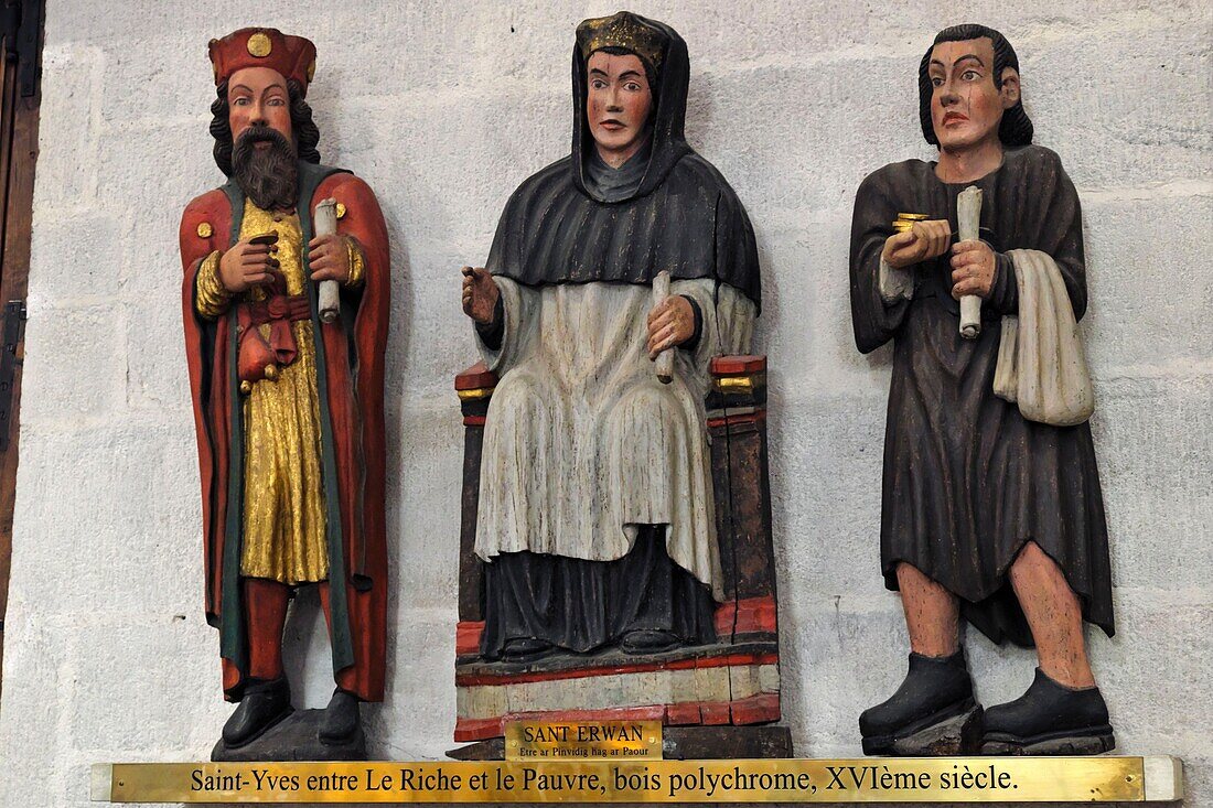 France,Finistere,Quimper,Place Saint Corentin,Saint Corentin cathedral dated 13th century,Saint Yves between the rich and the poor,statue,polychrome wood dated 16th century