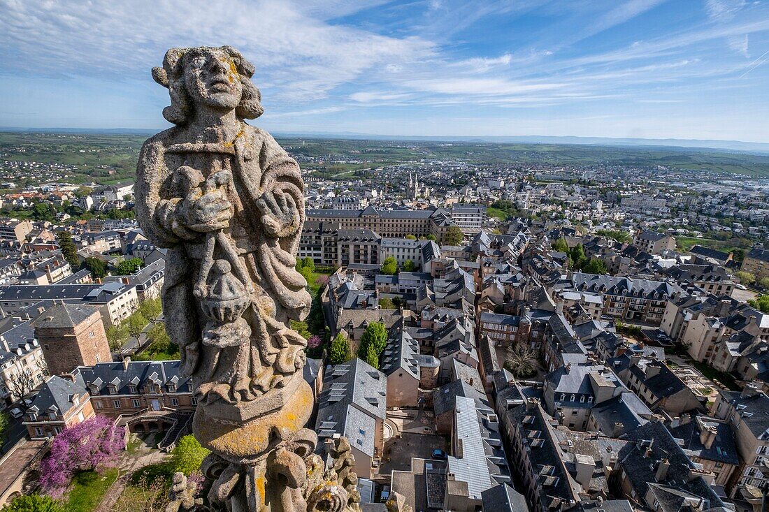 Frankreich,Aveyron,Rodez,Überblick über die Stadt von der Spitze der Kathedrale Notre Dame