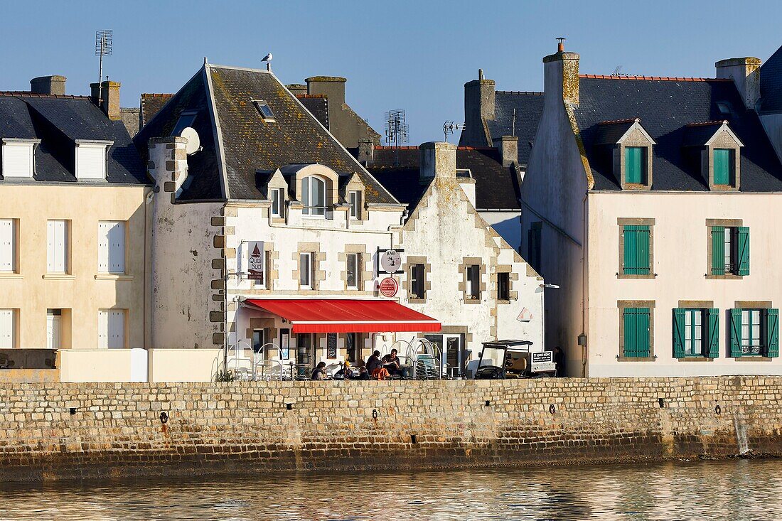 France,Finistere,Iroise Sea,Iles du Ponant,Parc Naturel Regional d'Armorique (Armorica Regional Natural Park),Ile de Sein,labelled Les Plus Beaux de France (The Most Beautiful Village of France),bar on the quai des Français Libres