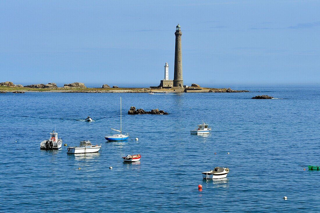 Frankreich,Finistere,Plouguernau,die Jungfraueninsel im Archipel von Lilia,der Leuchtturm der Jungfraueninsel,der höchste Leuchtturm Europas mit einer Höhe von 82,5 Metern