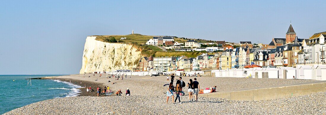 France,Somme,Mers-les-Bains,searesort on the shores of the Channel,the beach and its 300 beach cabins,the chalk cliffs in the background