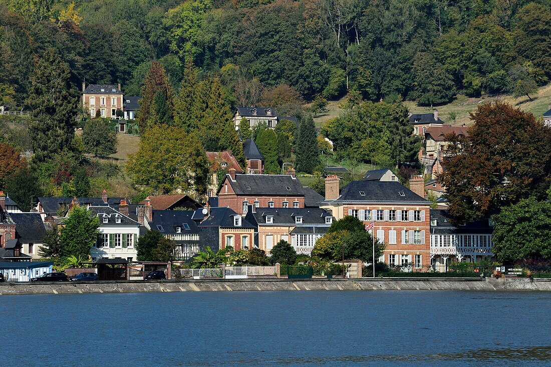 Frankreich,Seine-Maritime,Pays de Caux,Regionaler Naturpark der normannischen Seine-Mäander,Villequier,Dorf am Ufer der Seine, Heimat der Familie Vacquerie, wo Victor Hugo mehrmals verweilte und heute Victor Hugo Museum