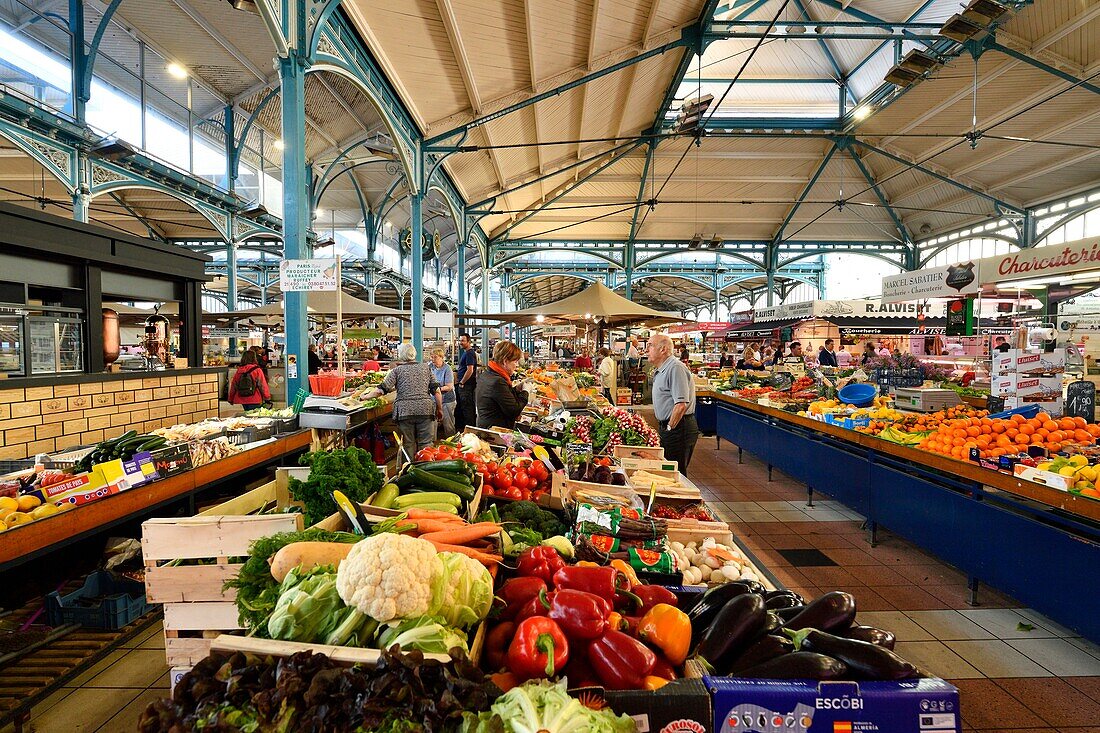France,Cote d'Or,Dijon,area listed as World Heritage by UNESCO,Covered market (Halles de Dijon) built by the Eiffel company in 1868