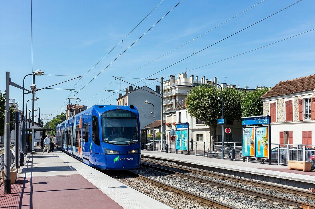 France,Seine Saint Denis,Le Raincy,T4,Gare les Pavillons sous Bois