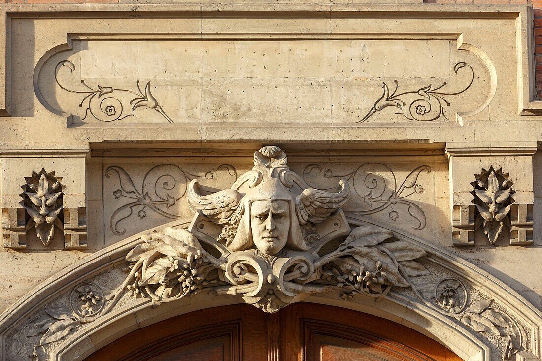 Frankreich,Meurthe et Moselle,Nancy,Detail der Dekoration einer Fassade in der Straße Baron Louis