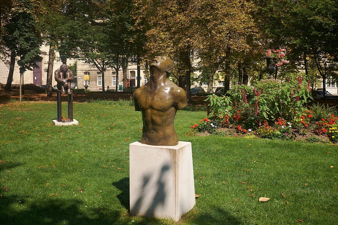 France,Paris,Pitie Salpetriere Hospital,Roger Vene sculptures in the garden