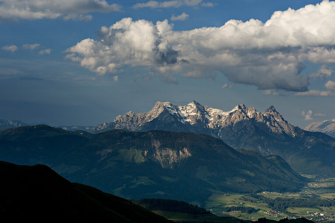 Panoramic mountain view from the Hornk