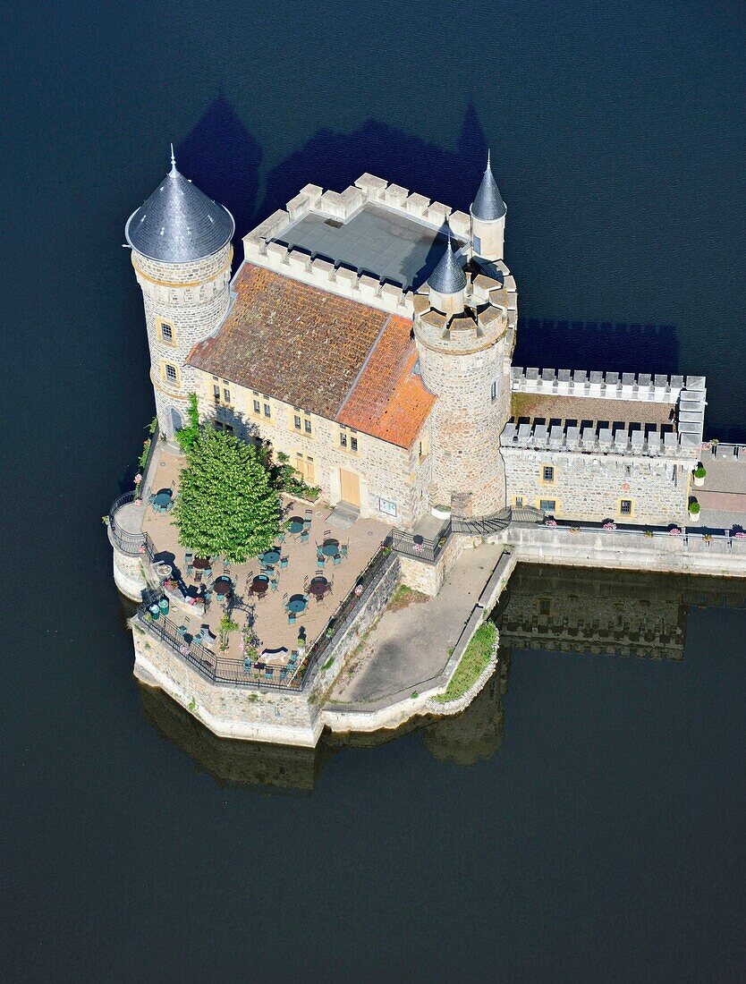 Frankreich,Loire,Saint Priest La Roche,das Schloss und die Loire