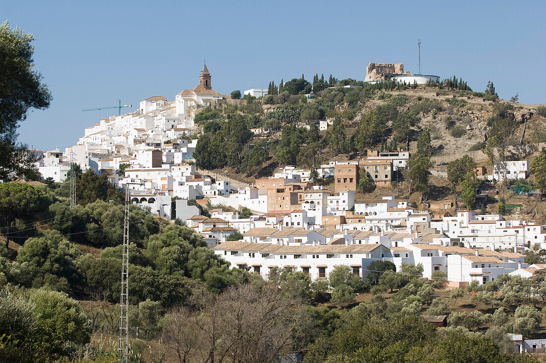 Spanien,Kleine Stadt am Hang,Andalusien