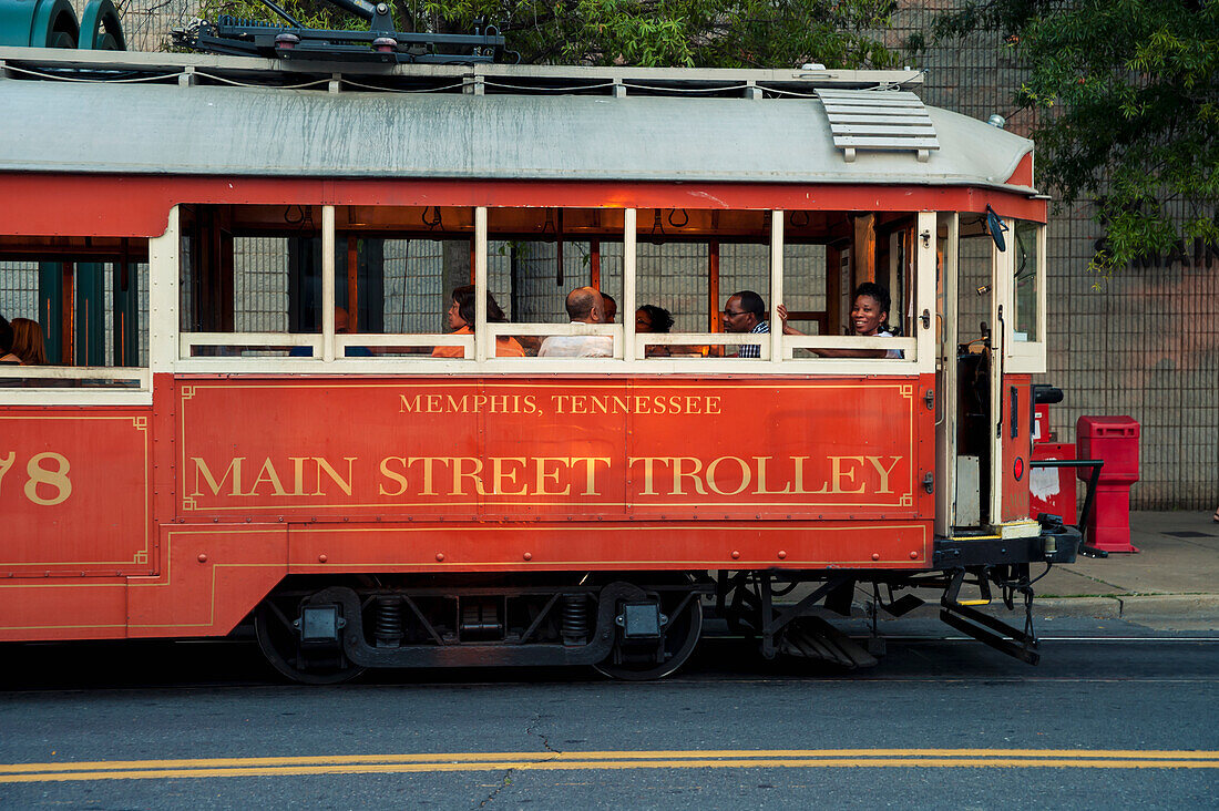 USA,Tennessee,Vintage streetcar,Memphis