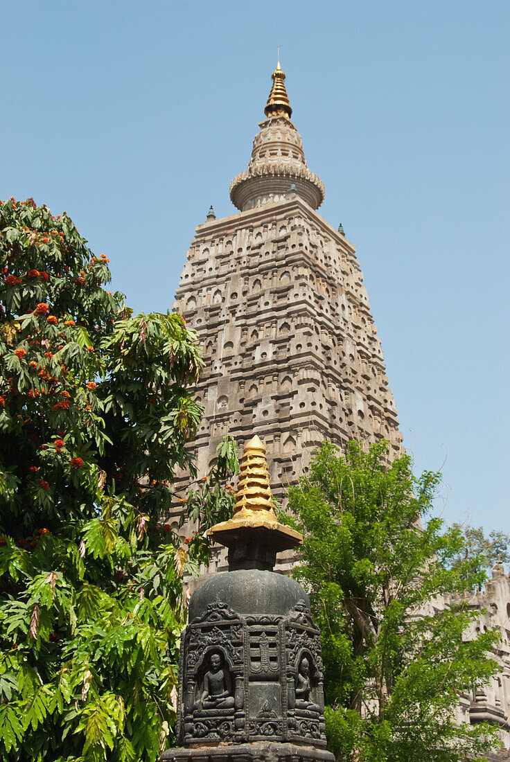 Indien,Bihar,Außenansicht des Mahabodhi-Tempels,Bodhgaya