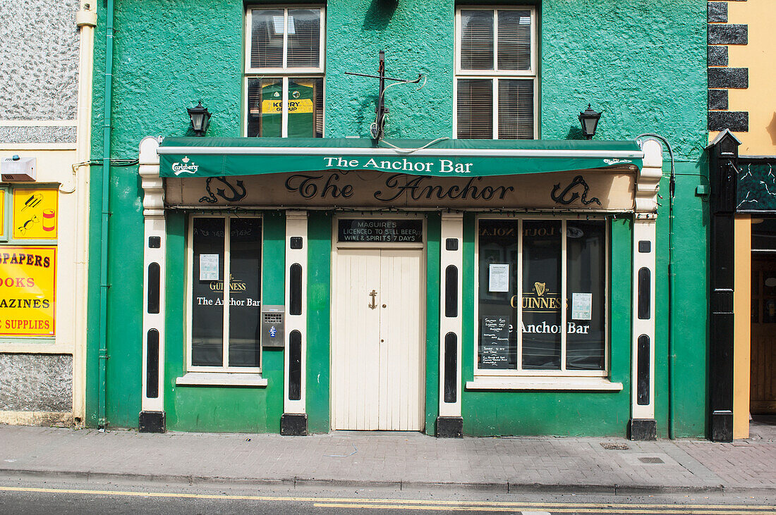 UK,Irland,County Kerry,Iveragh Halbinsel,Cahersiveen,Traditionelle irische Bar
