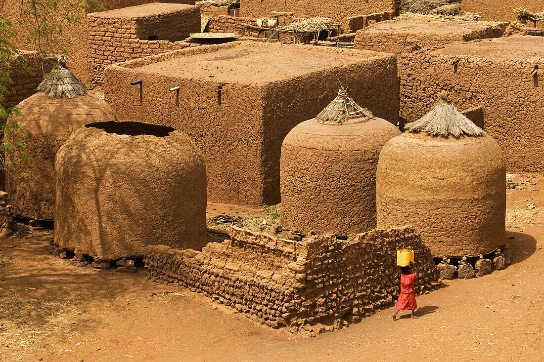 Niger,Central Niger,Tahoa,from rooftop of its World famous Friday Mosque,Yaama Village,Aerial view of Yaama Village