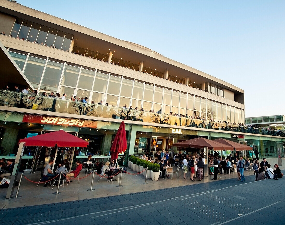 UK,England,People having drink at Royal Festival Hall,London