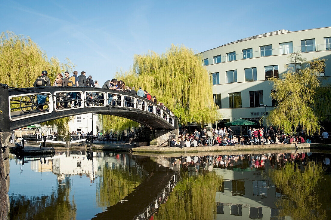 UK,England,Camden,London,People enjoying a sunny day near Regents Canal