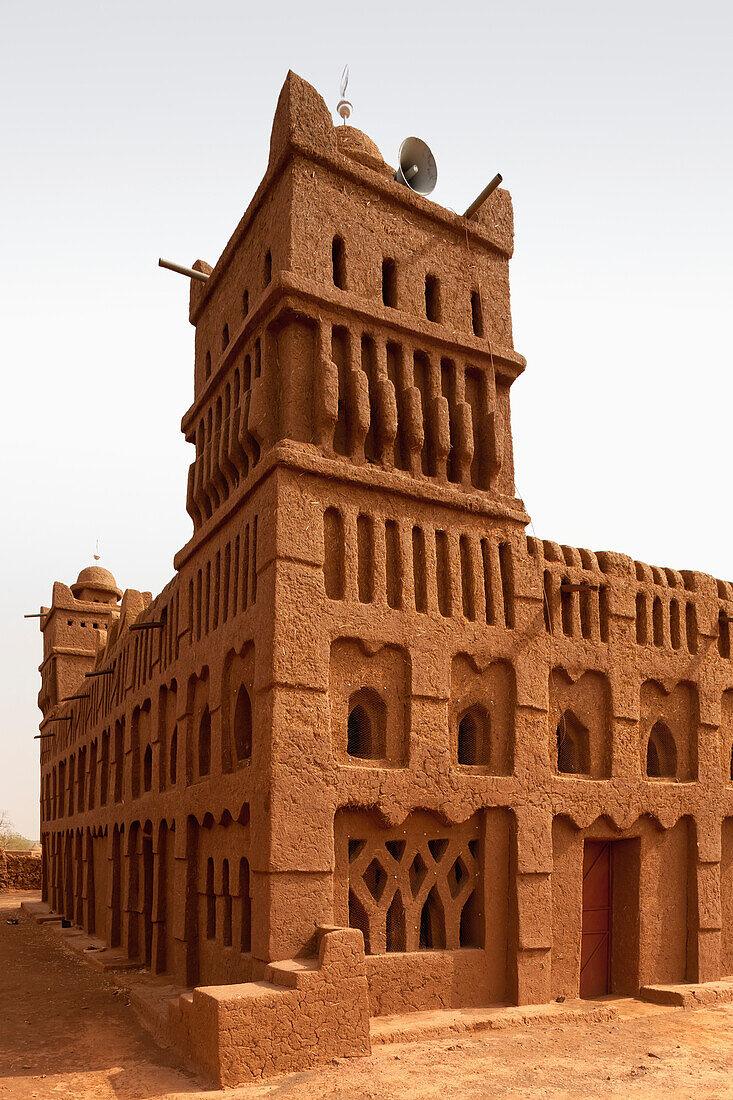 Central Niger,Traditional Mud Brick Mosque From Tahoa Region (Central Niger),Yaama Village