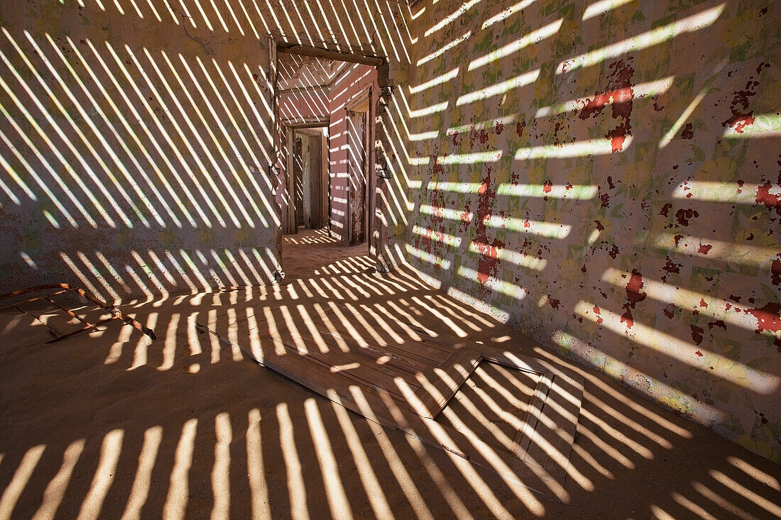 Abandoned House,Kolmanskop Ghost Town,Namibia