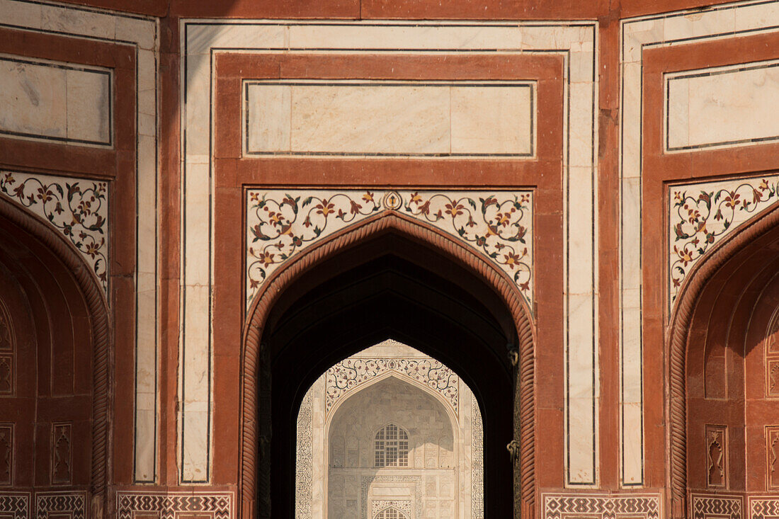 Architektonisches Detail im Agra Fort, Agra, Indien