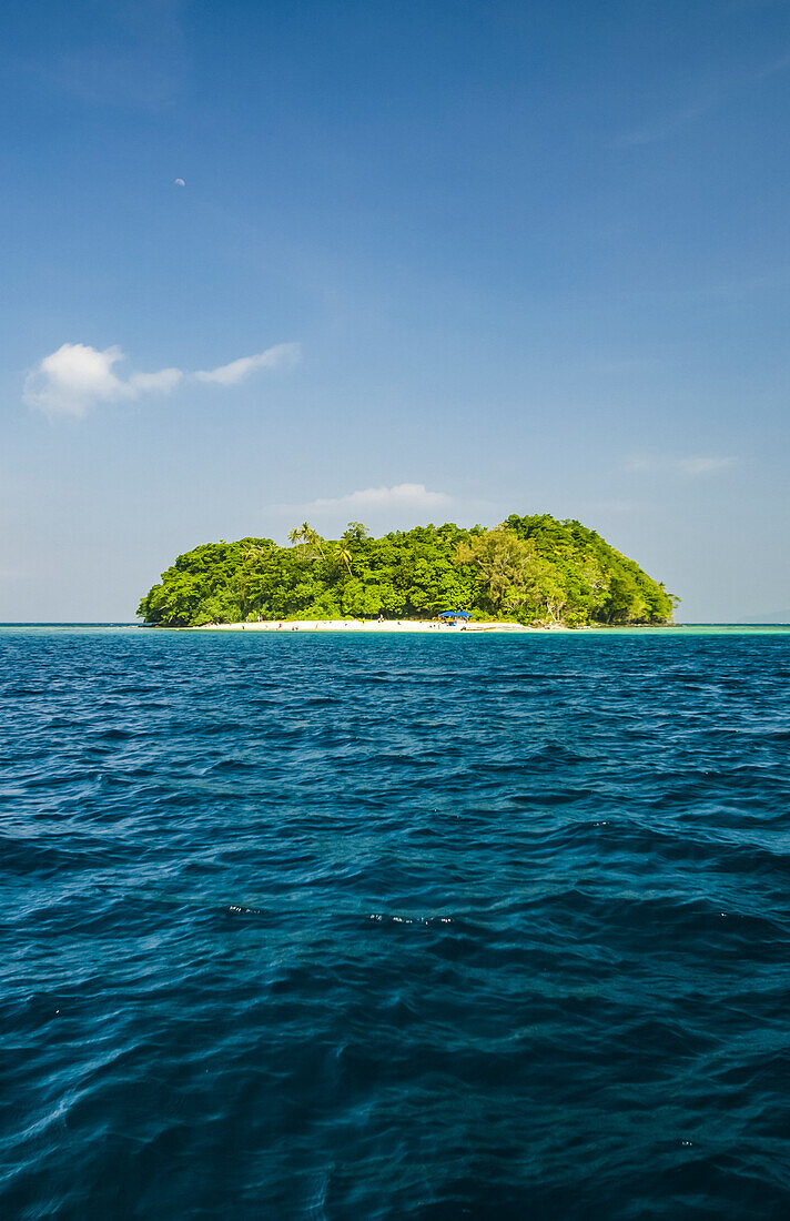 Deserted tropical island off the coast of Papua New Guinea,Deka Deka Island,Milne Bay Province,Papua New Guinea